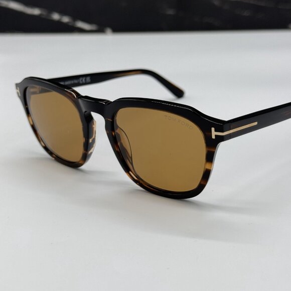 NEW TOM FORD TF931 56E WOMEN SUNGLASSES TOM FORD AVERY  display picture 3